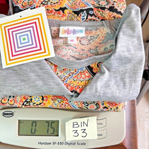 LuLaRoe NWT Long Sleeve Tee Shirt Randy Womens XL Baseball Paisley Ringer Raglan - Picture 10 of 10